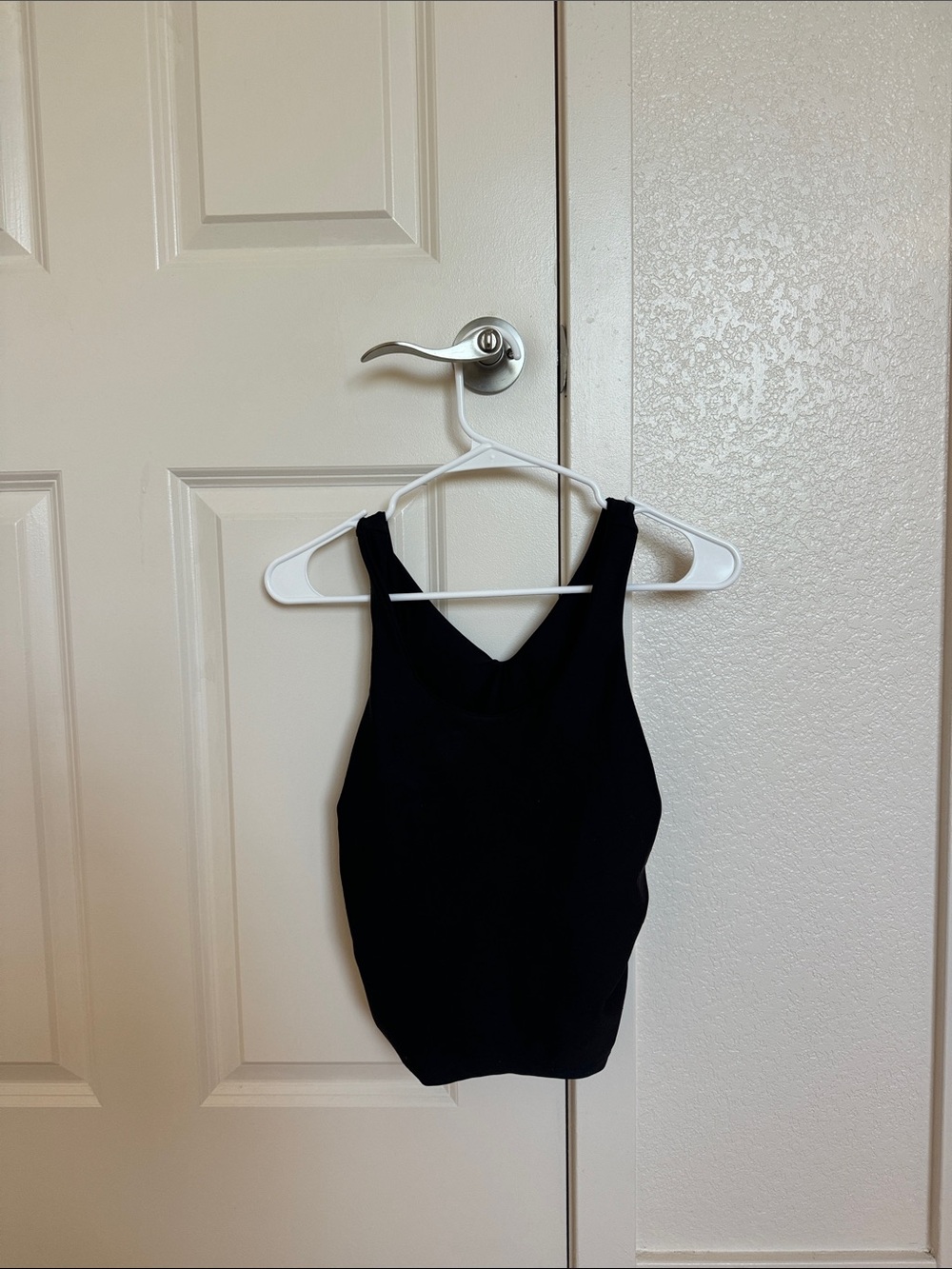 Five Dancewear Black Women's Tank Top - Classic Sleeveless Crop